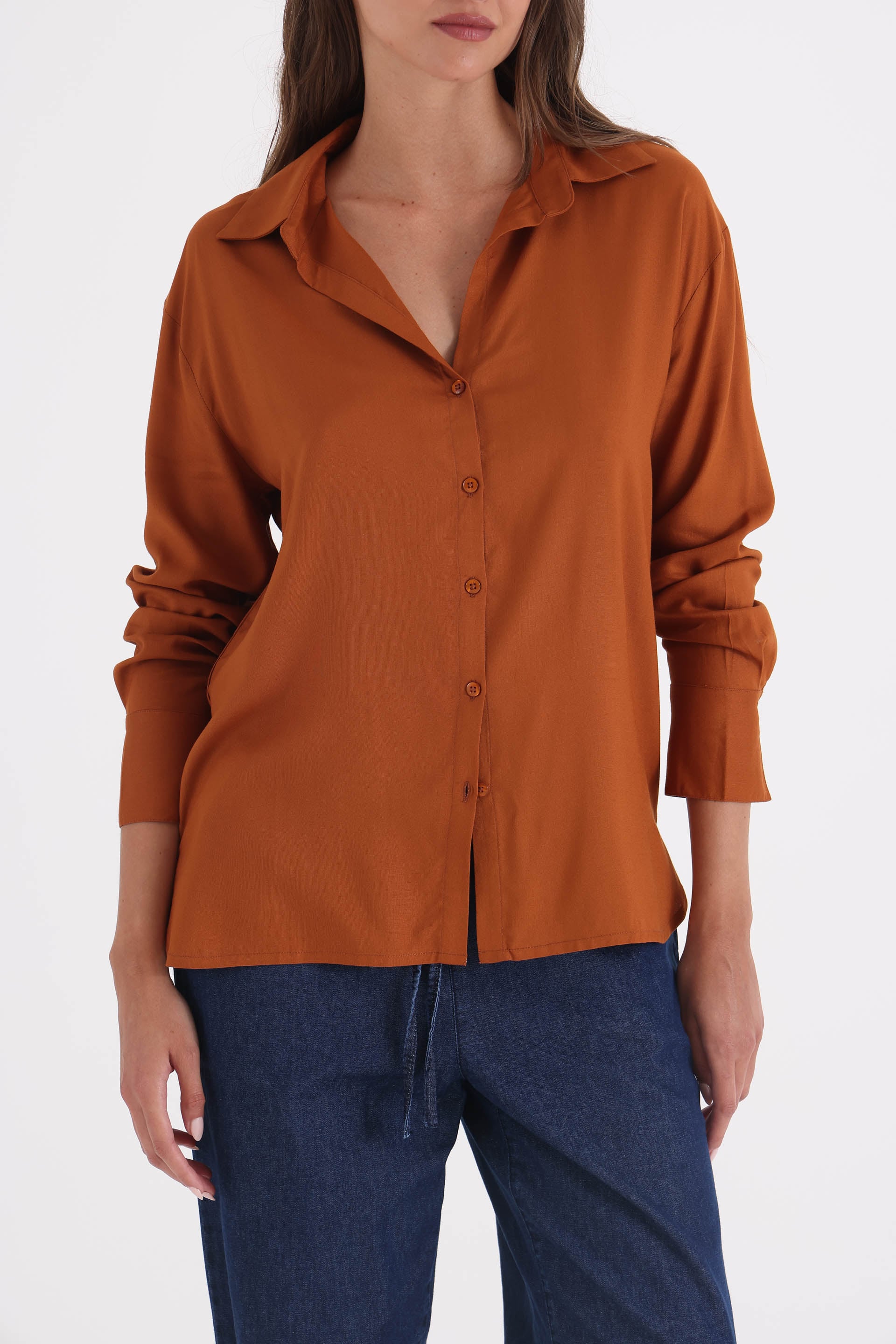 CAMISA-LYOCELL-VANESA-FLUIDA-CARAMELO-0100726143