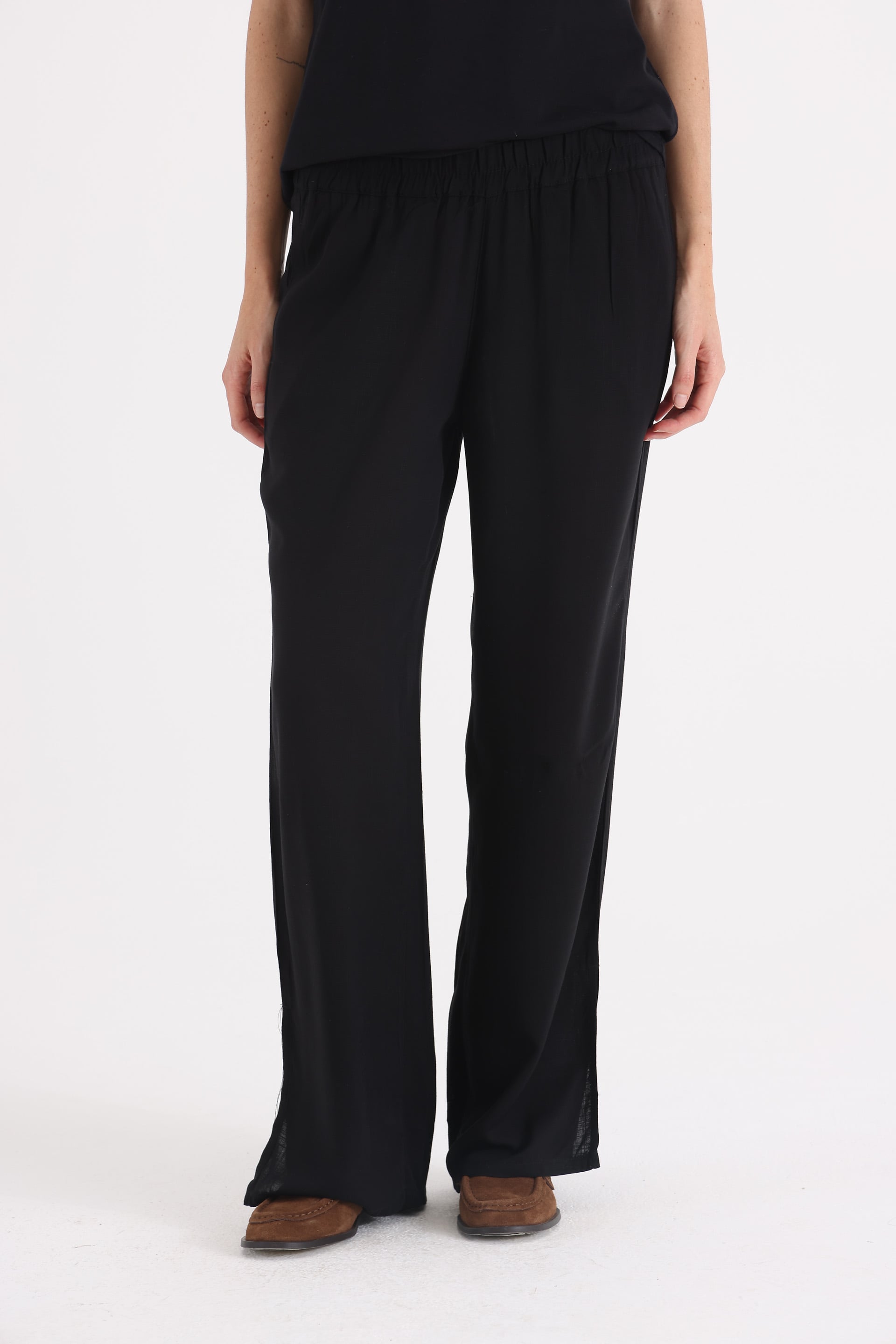 PANTALÓN PIA  NEGRO