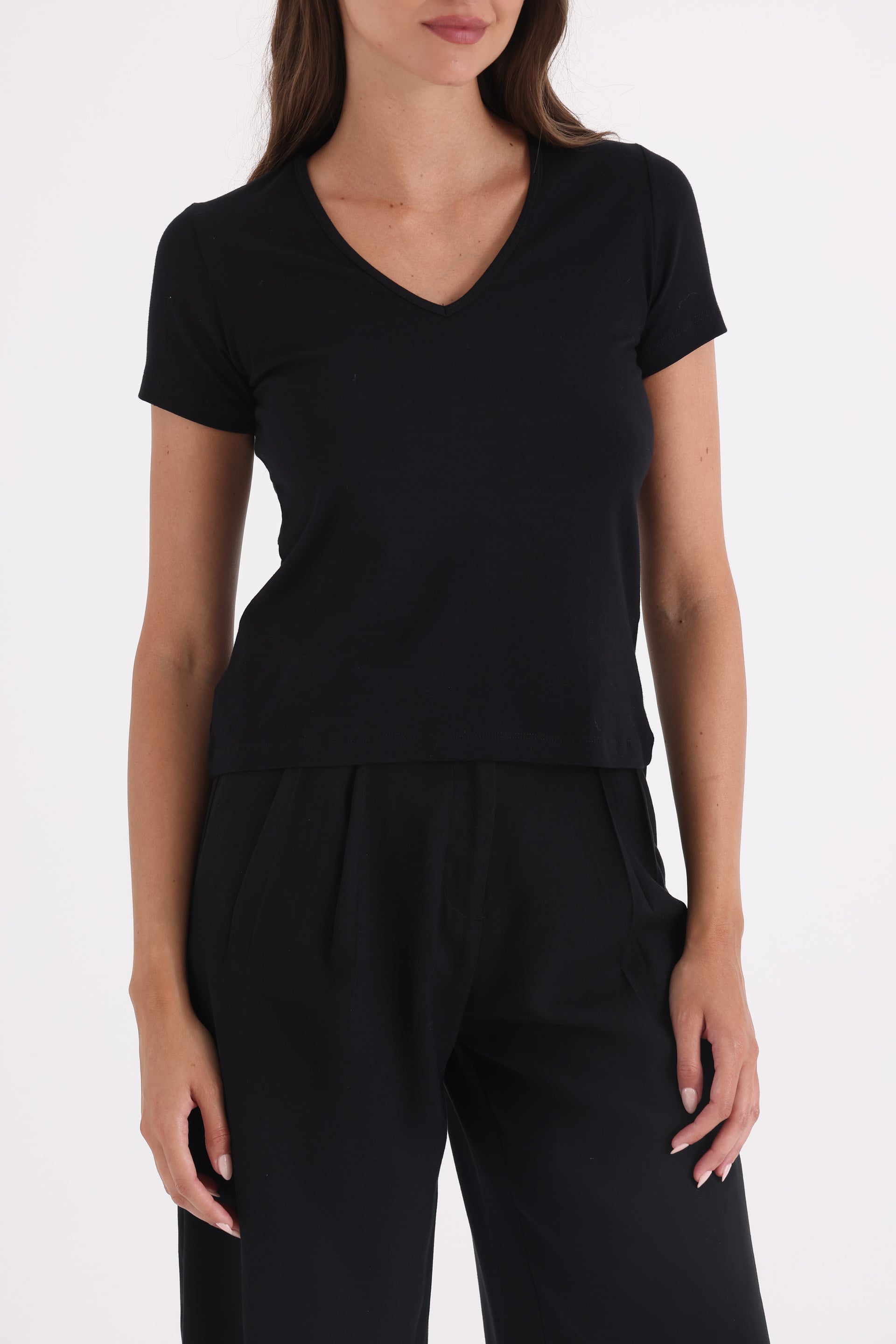 REMERA NEGRO
