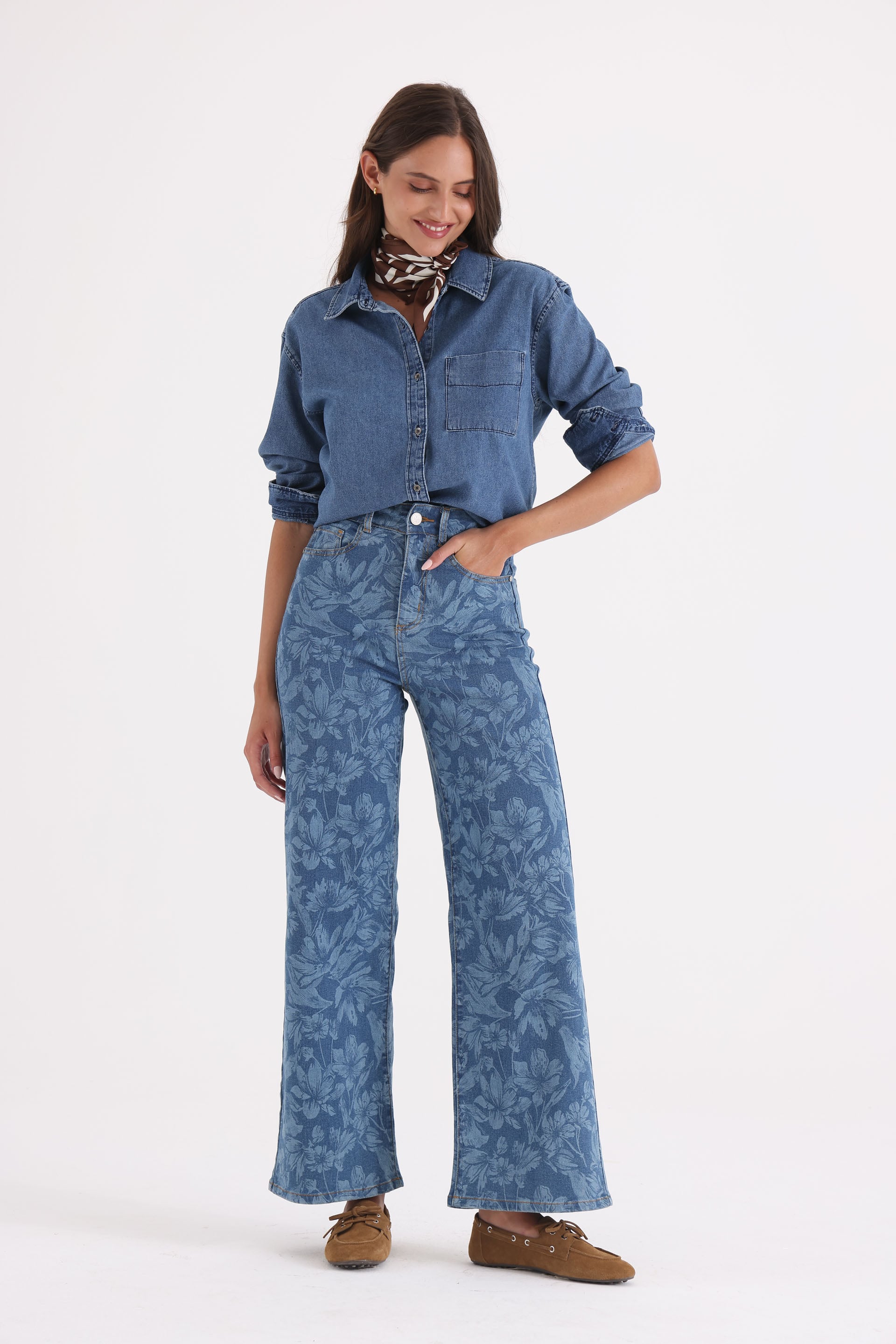 wide leg tiro alto print azul medio