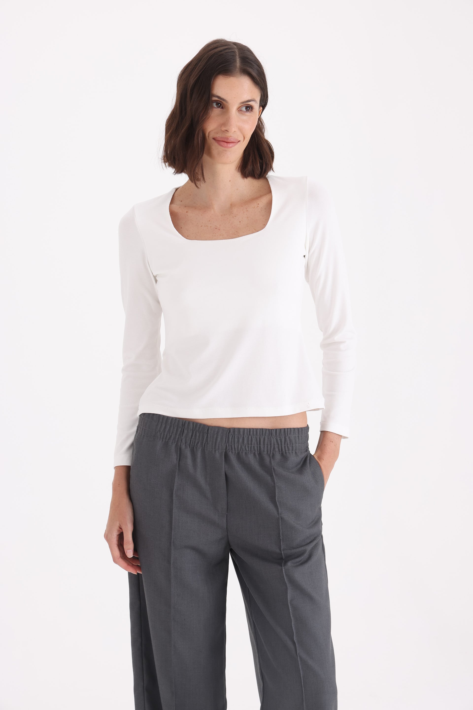 REMERA-MANGA-LARGA-CRISTAL-OFF WHITE-2401487192