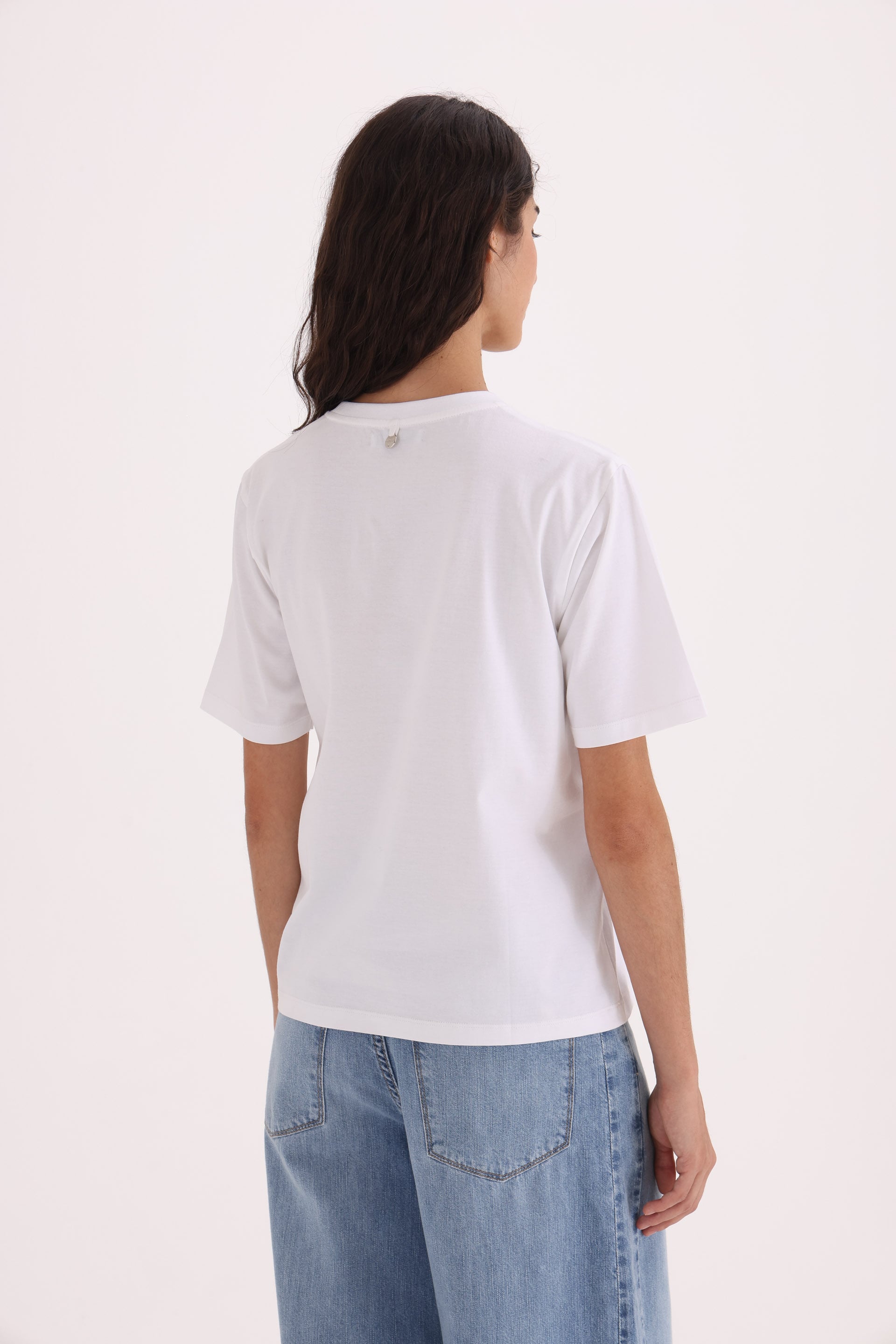 REMERA MC CONNIE